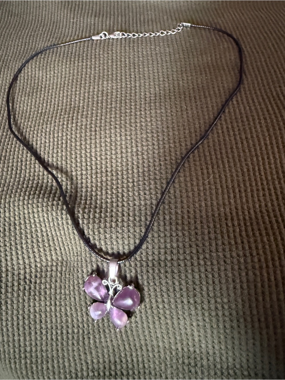Purple Butterfly Pendant Necklace - Unbranded - Picture 3 of 3